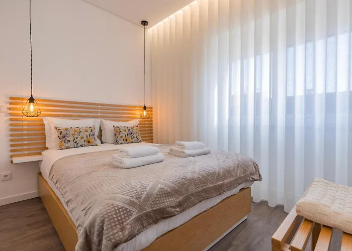 New By The Metro - 4e Lisboa