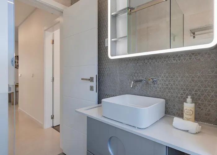 Apartamento New By The Metro - 4e Lisboa