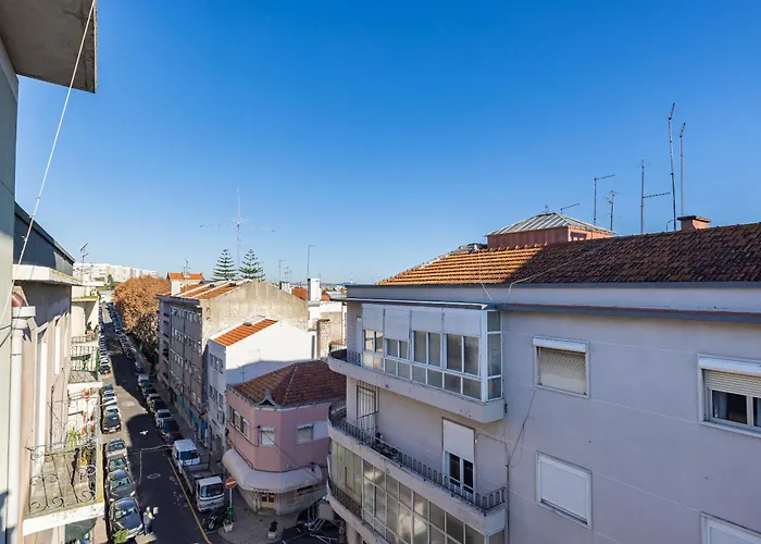 Appartement New By The Metro - 4e
